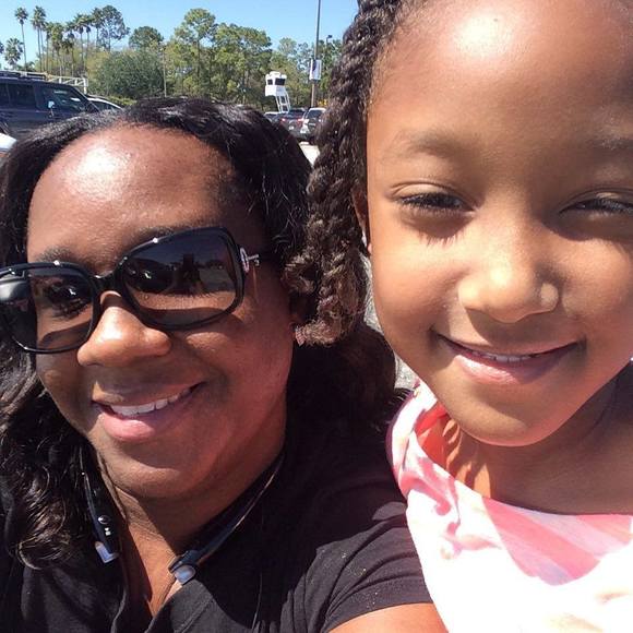 Profile Picture of Candia Mcqueen (@candia24) on Poshmark