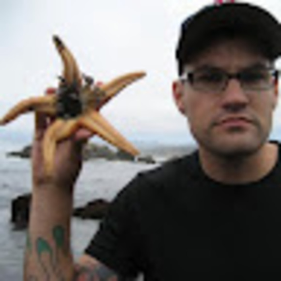 Profile Picture of Sean Karnes (@slkarnes) on Poshmark