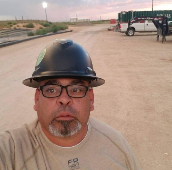 Profile Picture of Paul Jimenez (@pauljimenez) on Poshmark