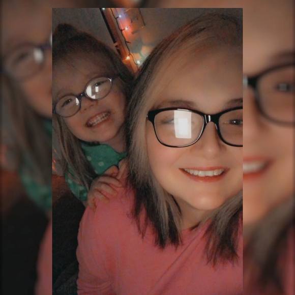 Kylie Dolan - Poshmark Profile Picture of Kylie Dolan (@kidky) on Poshmark