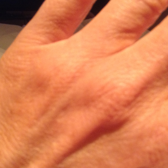 Profile Picture of Lori Chafel (@roro06) on Poshmark