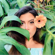 Profile Picture of Anna Baker (@annacbaker) on Youtube