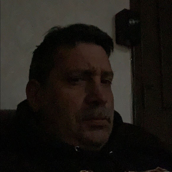 Profile Picture of Craig Leone (@cjleone) on Poshmark