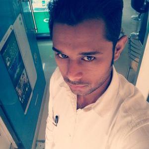 Profile Picture of Stifflr Guy (@raheja_vicky) on Twitter