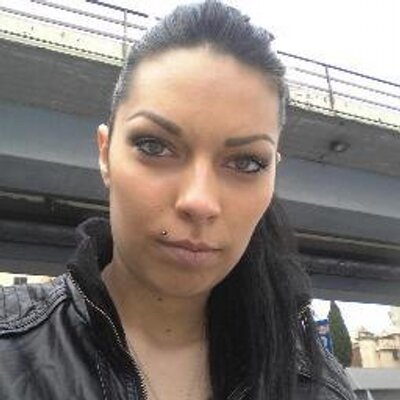 Profile Picture of Georgiana Dragulescu (@joo_geo) on Twitter