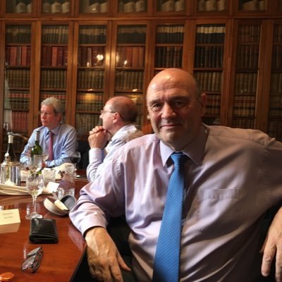Profile Picture of Simon Halliday (@SimonHalliday7) on Twitter