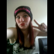 Profile Picture of Clare Knight (@clareknight12) on Youtube