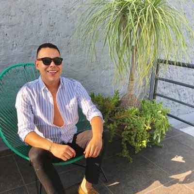 Profile Picture of John Arroyo (@lisztomaniajohn) on Twitter