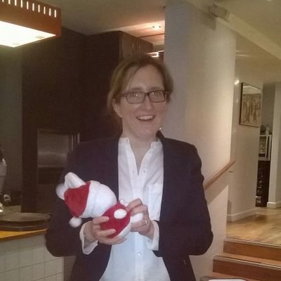 Profile Picture of Amanda Roper (@Ajroper8) on Twitter