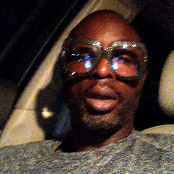 Profile Picture of Clinton Nelson (@clintonnelson) on Poshmark