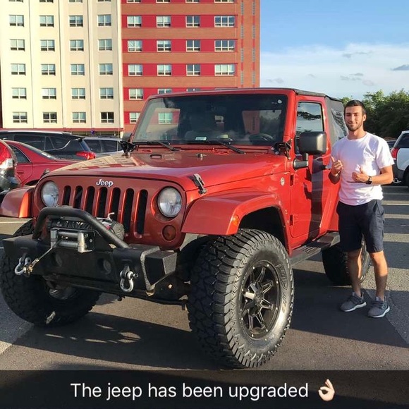 Nick Scibelli - Poshmark Profile Picture of Nick Scibelli (@snicky16) on Poshmark