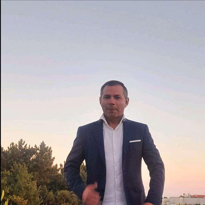 Profile Picture of Rui Vasconcelos (@ruivasconcelos198023) on Tiktok