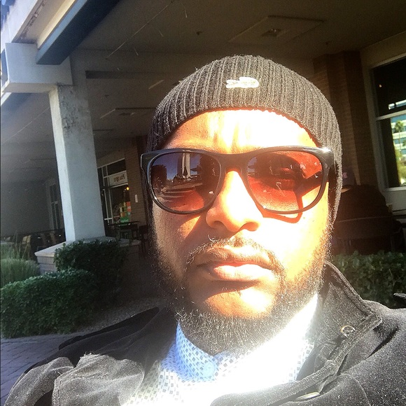 Profile Picture of Berhane Mekonnen (@bepa1622) on Poshmark