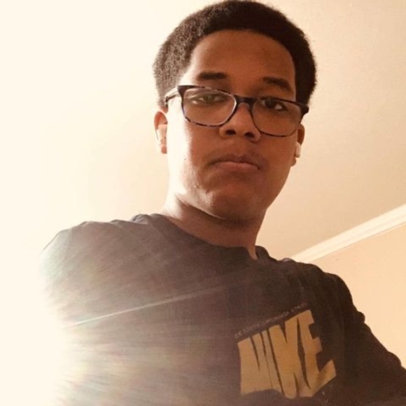 Profile Picture of Malcolm Williams (@malcolm3011) on Poshmark