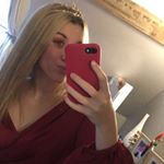 Profile Picture of Zoe Devillers (@zoe.devillers) on Instagram