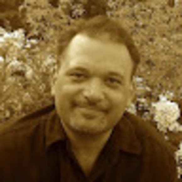 Profile Picture of Steve Bruno (@gr8dna) on Poshmark