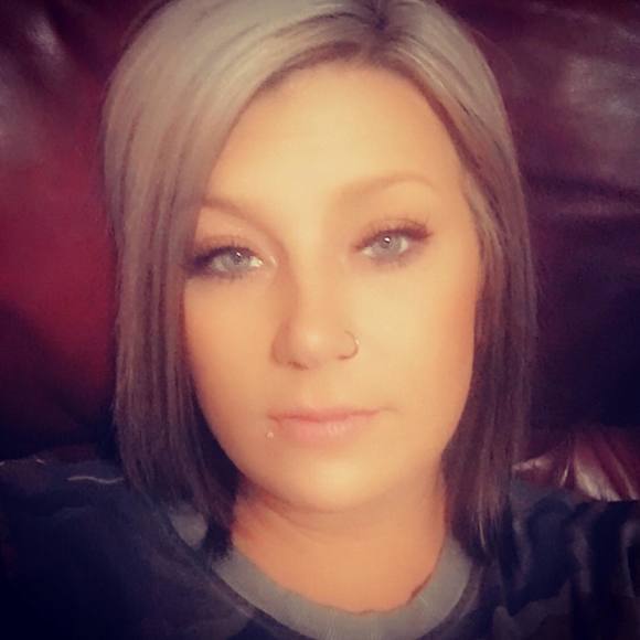 Profile Picture of Akay Spruell (@akay2017) on Poshmark