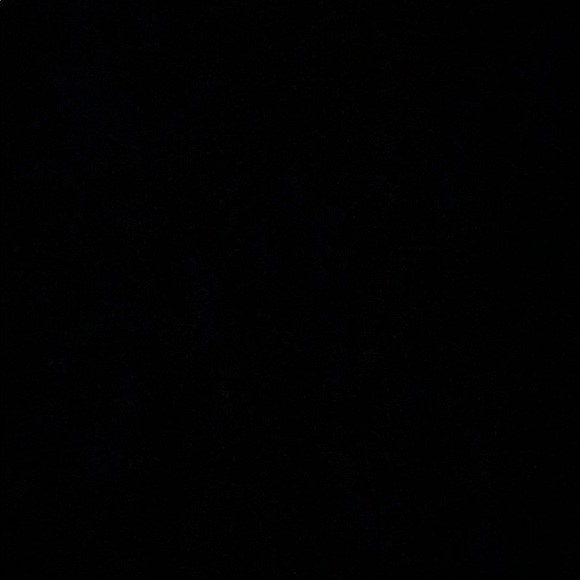 Profile Picture of Brooke Beovides (@brookeb050122) on Poshmark