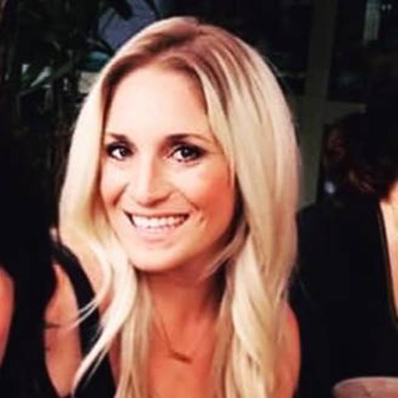 Profile Picture of Daniella Peter (@dreneepeter) on Poshmark