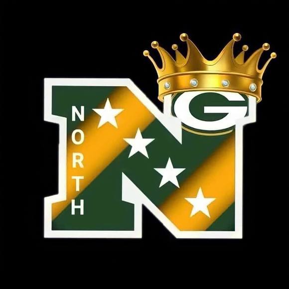 Profile Picture of Jen Vindiola (@jenvindiola) on Poshmark