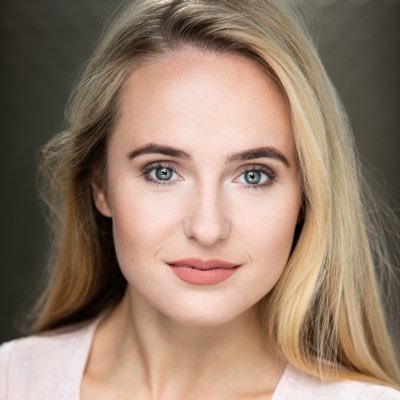 Profile Picture of Hollie Jane Stephens (@hol_stephens) on Twitter