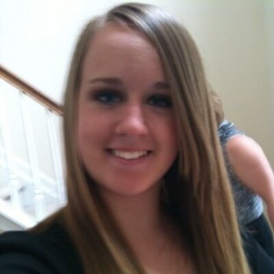 Profile Picture of Alyssa Tidwell (@swimfreak23) on Twitter