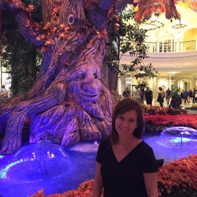 Profile Picture of Maria Julia Afonso (@mariaja64) on Twitter