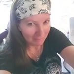 Profile Picture of Eileen (@grimm_scary_tale) on Instagram