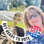 Profile Picture of Lori Calvert (@lori.calvert.986) on Facebook