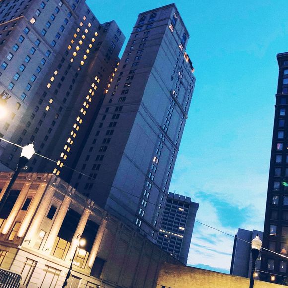 Profile Picture of Tuan Anh (@tuandinh020199) on Poshmark