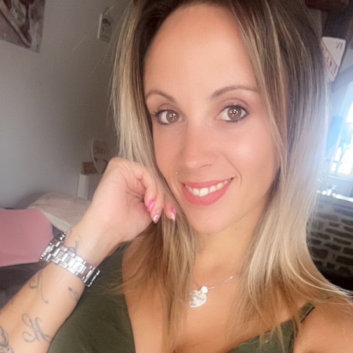 Profile Picture of Samantha Sanson (@samanthasanson0) on Tiktok