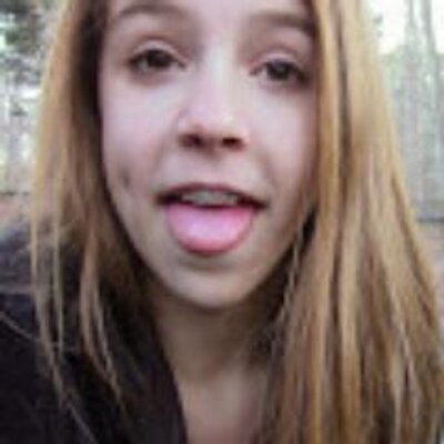 Profile Picture of I ❤Caroline Grayson (@fmobarbie) on Twitter