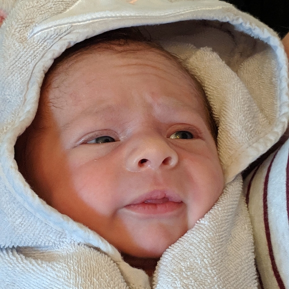 Profile Picture of Cathy Coenen (@dugcoenen) on Poshmark