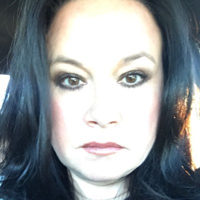 Profile Picture of Renee LaCoste Long (@raelacoste) on Twitter