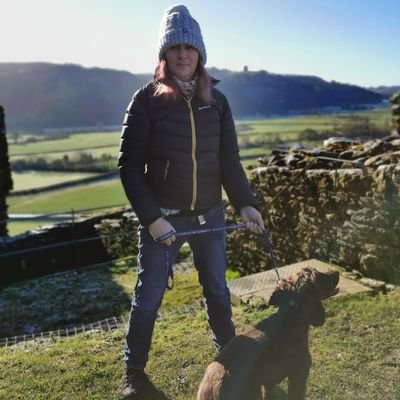 Profile Picture of Rachel Thomas (@ret72) on Twitter