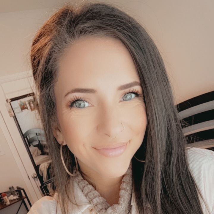 Profile Picture of Lindsey Meyer (@lindseymeyer42) on Tiktok