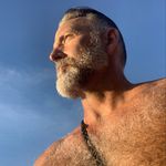 Profile Picture of Mark Russell (@mr.barefoot.gardener) on Instagram
