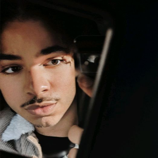 Profile Picture of Darren (@darrenthemuse) on Tiktok