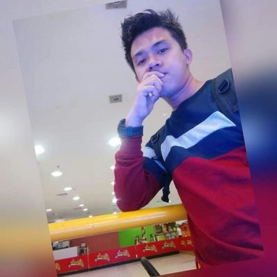 Profile Picture of Stephen Burnham (@Francis15460109) on Twitter