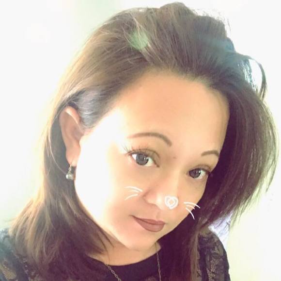 Profile Picture of Berdah Bud (@fivestarkeiki) on Poshmark