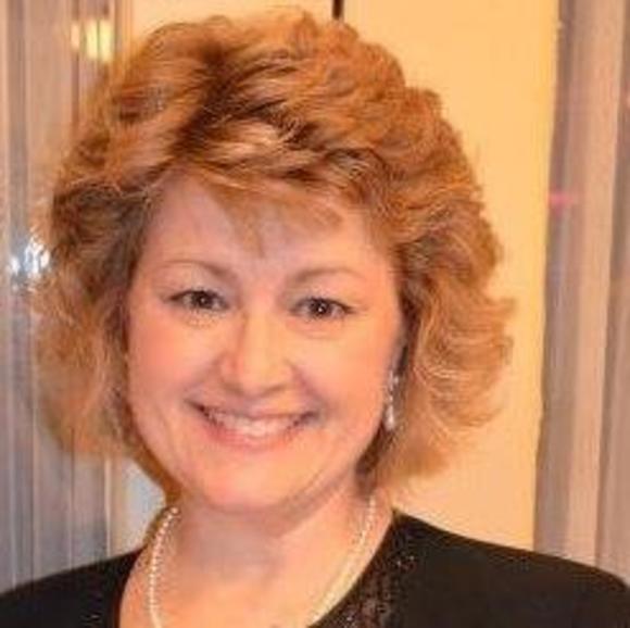 Profile Picture of Becky Witherite (@witherites) on Poshmark