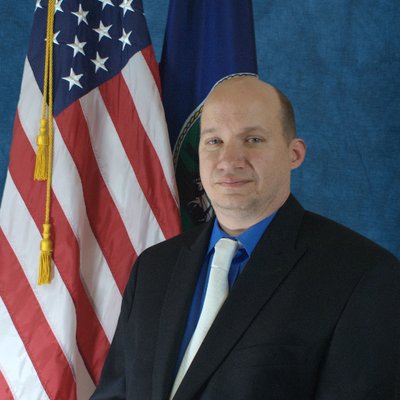 Profile Picture of Chris Reeves (@tmservo433) on Twitter