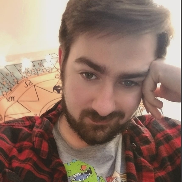 Profile Picture of Seth Knowlton (@seth_no) on Poshmark