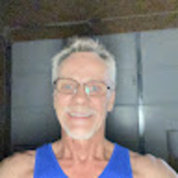 Profile Picture of Rick Gorzen (@rservice49) on Poshmark