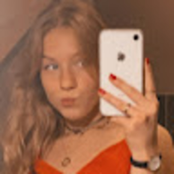 Profile Picture of Lou_krc Krawiec (@lou_krc) on Poshmark