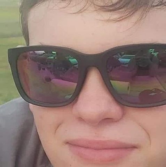 Profile Picture of Dayton Mashak (@daytonmashak75) on Poshmark