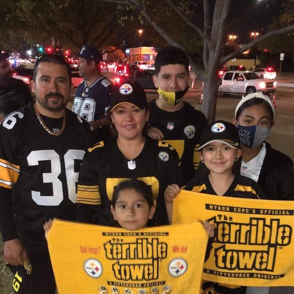 Nancy Salas - Poshmark Profile Picture of Nancy Salas (@nancysalas03) on Poshmark