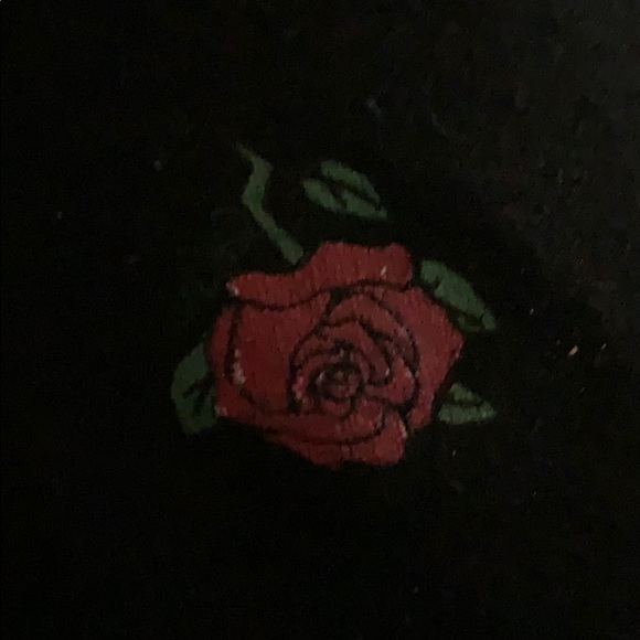 Profile Picture of Tamara Keilis (@tkeilis) on Poshmark