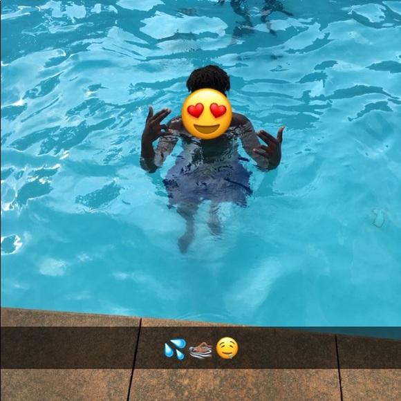 Profile Picture of Jakevious Mason (@jakevious12) on Poshmark