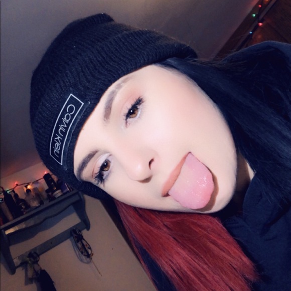 Profile Picture of Britney Hale (@bahle404) on Poshmark